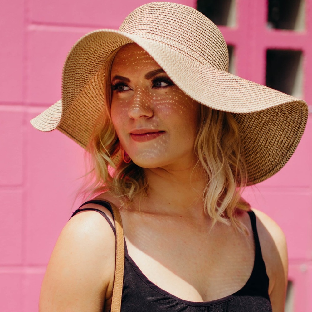 Meet your Posher, Christina